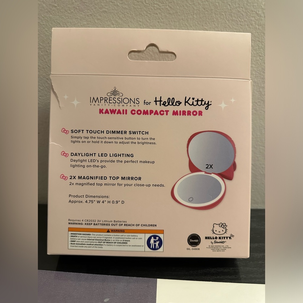 Hello Kitty Impression Compact Mirror - image 2